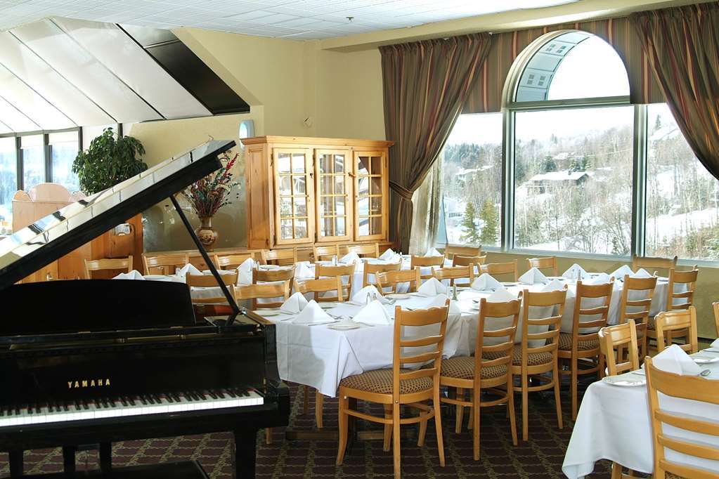 Hotel Le Chantecler Sainte-Adèle Instalações foto