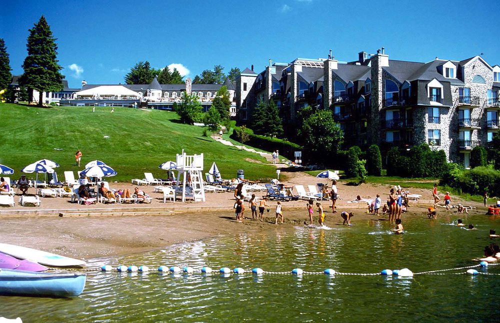 Hotel Le Chantecler Sainte-Adèle Instalações foto